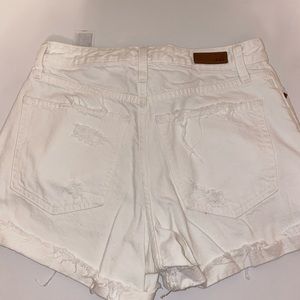 Abercrombie & Fitch distressed shorts